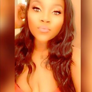 Meet your Posher, Shakerria